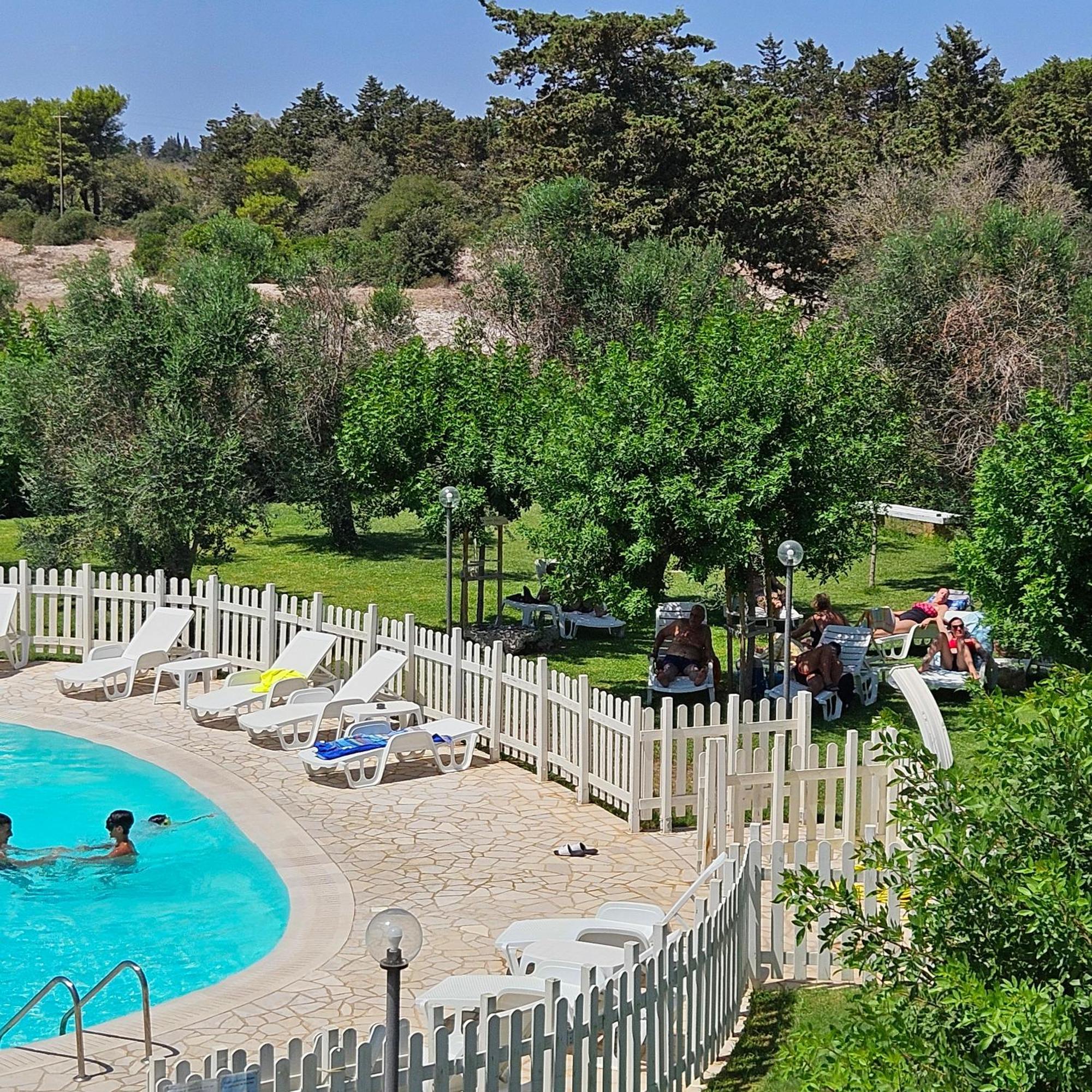 Agriturismo La Rondine 오트란토 외부 사진